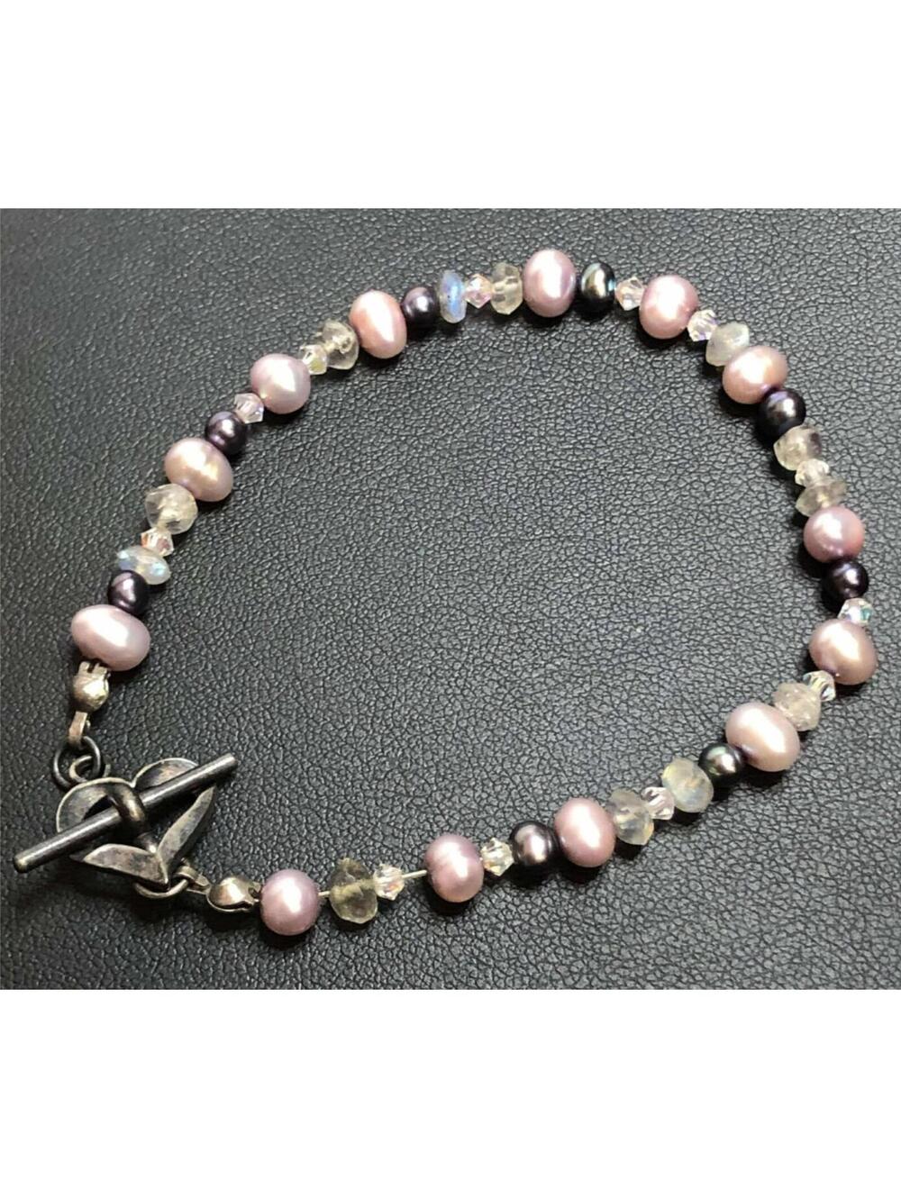 1928 Pearl Crystal&  Labradorite Bead heart toggle Bracelet 7"